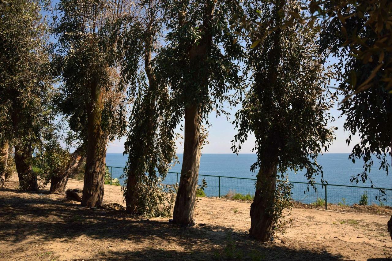 Riviera Degli Eucalipti - Cottage In Riva Al Mare Acireale Buitenkant foto